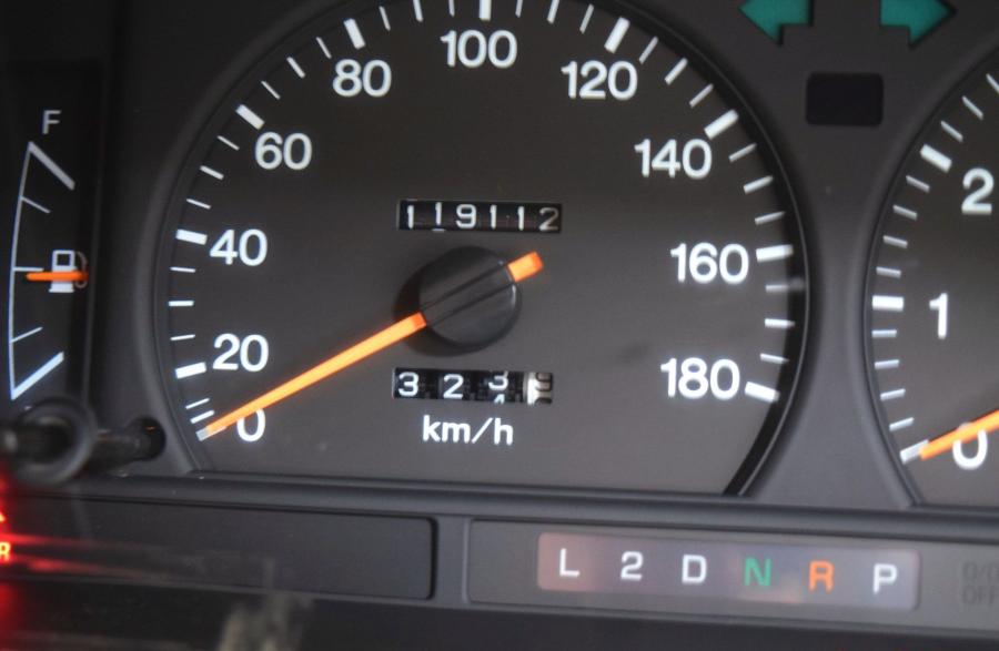 Панель приборов Toyota Crown Royal Saloon Super Charger Hardtop (MS137) 1991 года  (фото 71 из 98)